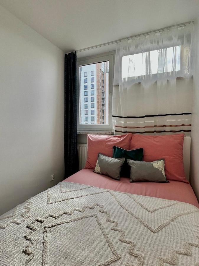 ורשה Mirovski Apartment מראה חיצוני תמונה